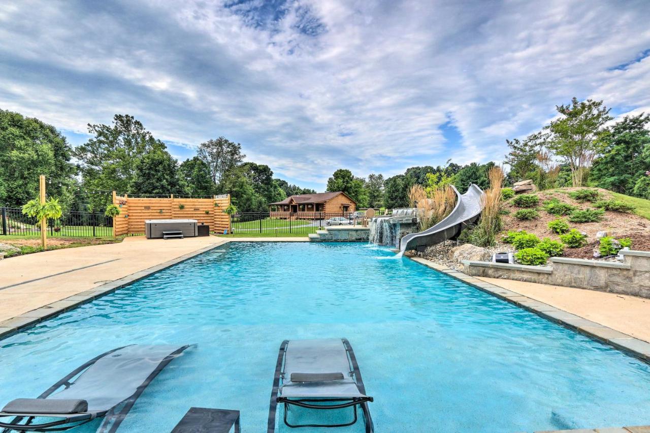 Charles Town Home With Private Pool And Hot Tub Exterior photo